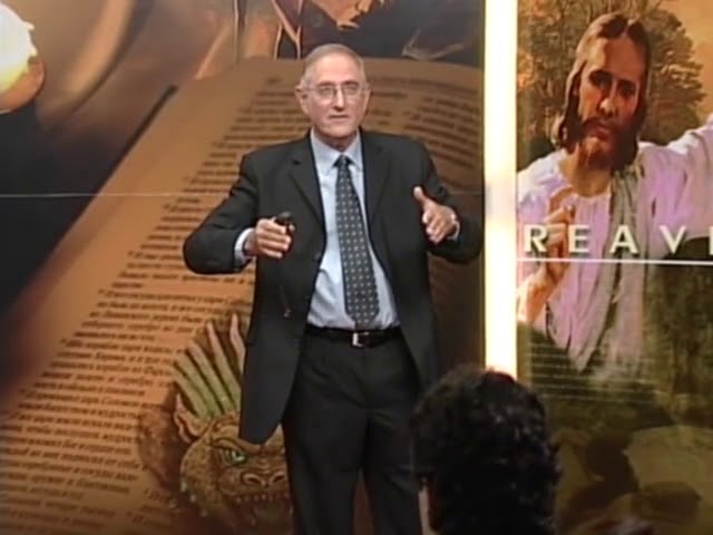 207FR   Les 7 Eglises Dans L histoire French   Total Onslaught   Walter Veith